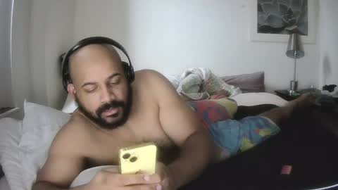 Snapshot of popfizzt chatting on 09/24/25, 11:46 popfizzt online show from 09/24/25, 11:46