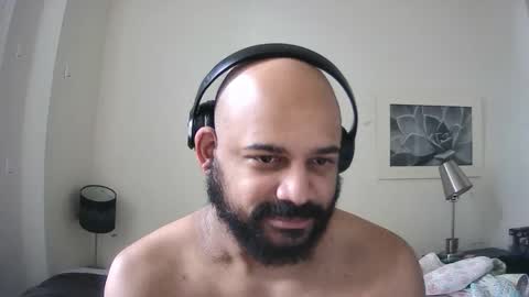 Snapshot of popfizzt chatting on 10/16/25, 05:14 popfizzt online show from 10/16/25, 05:14