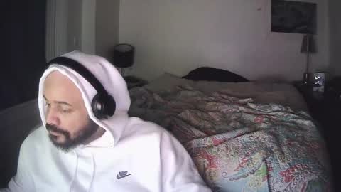 Snapshot of popfizzt chatting on 11/09/25, 05:28 popfizzt online show from 11/09/25, 05:28