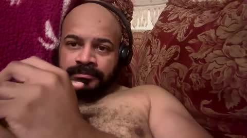 Snapshot of popfizzt chatting on 11/22/25, 06:34 popfizzt online show from 11/22/25, 06:34