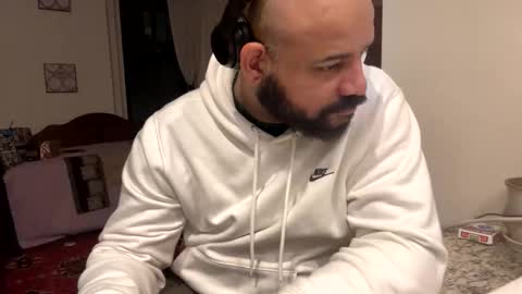 Snapshot of popfizzt chatting on 11/27/25, 04:14 popfizzt online show from 11/27/25, 04:14