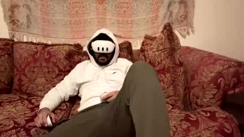 Snapshot of popfizzt chatting on 12/20/25, 07:37 popfizzt online show from 12/20/25, 07:37