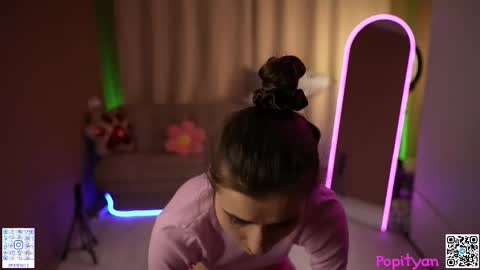 Snapshot of popityan chatting on 02/15/26, 09:41 Louise see you on December 1 at 2200 UTC3 online show from 02/15/26, 09:41