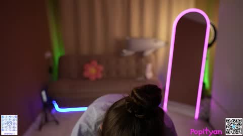 Snapshot of popityan chatting on 02/22/26, 08:02 Louise see you on December 1 at 2200 UTC3 online show from 02/22/26, 08:02