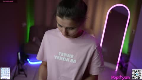 Louise  see you on December 1  at 2200 UTC3 online show from 04/19/26, 07:07