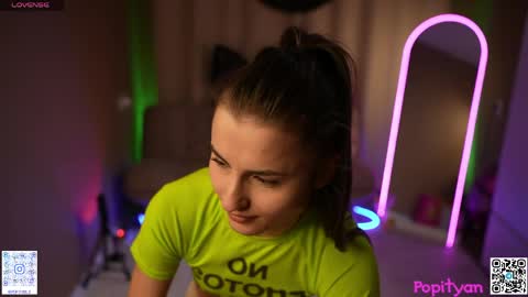 Louise  see you on December 1  at 2200 UTC3 online show from 04/25/26, 07:11