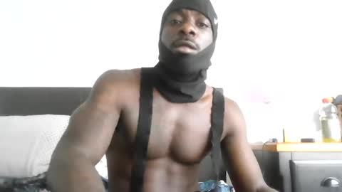Snapshot of poppingtho chatting on 07/13/26, 06:00 poppingtho online show from 07/13/26, 06:00
