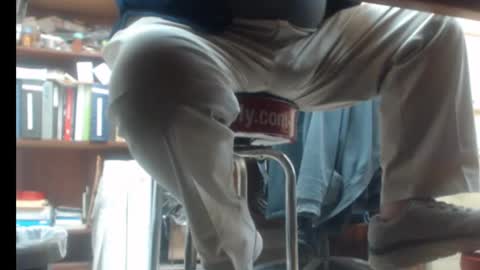 Snapshot of popstarbiker chatting on 12/12/24, 02:44 Pop online show from 12/12/24, 02:44