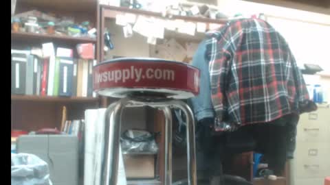 Snapshot of popstarbiker chatting on 12/22/24, 04:59 Pop online show from 12/22/24, 04:59