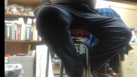 Snapshot of popstarbiker chatting on 12/25/24, 03:38 Pop online show from 12/25/24, 03:38