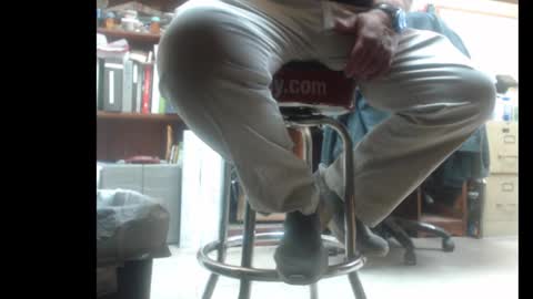 Snapshot of popstarbiker chatting on 01/06/25, 12:35 Pop online show from 01/06/25, 12:35