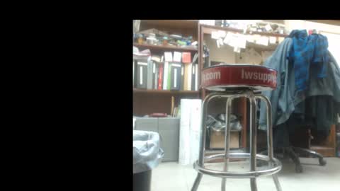 Snapshot of popstarbiker chatting on 01/07/25, 01:14 Pop online show from 01/07/25, 01:14