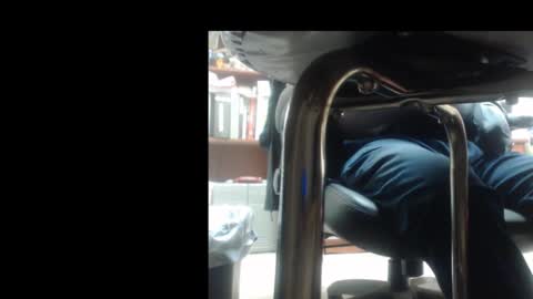 Snapshot of popstarbiker chatting on 01/07/25, 09:57 Pop online show from 01/07/25, 09:57