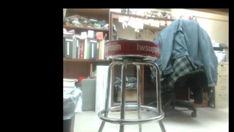 Snapshot of popstarbiker chatting on 01/18/25, 12:24 Pop online show from 01/18/25, 12:24