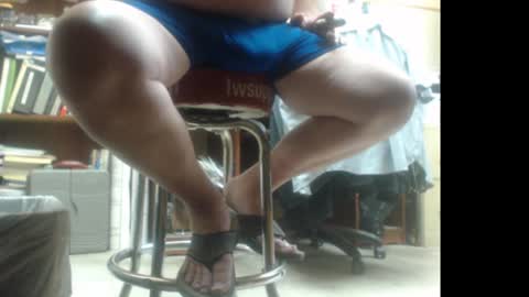 Snapshot of popstarbiker chatting on 09/18/25, 12:01 Pop online show from 09/18/25, 12:01