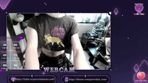 Snapshot of porcelain_tears01 chatting on 07/08/26, 11:26 porcelain_tears01 online show from 07/08/26, 11:26