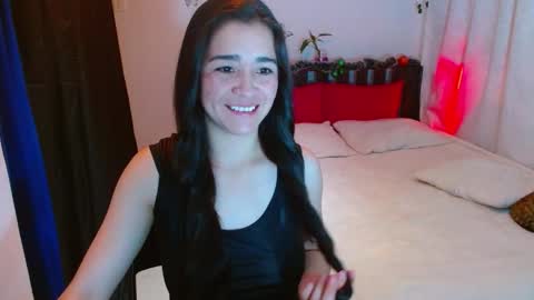 Snapshot of porcelainlux chatting on 12/04/24, 03:15 porcelainlux online show from 12/04/24, 03:15