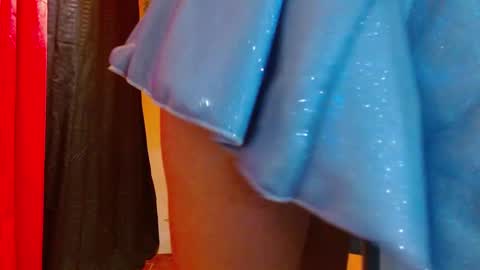 Snapshot of porcelainlux chatting on 02/09/25, 10:00 porcelainlux online show from 02/09/25, 10:00