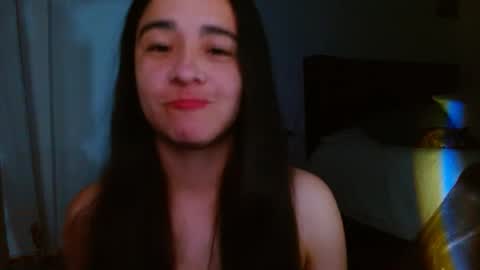 Snapshot of porcelainlux chatting on 10/13/25, 12:54 porcelainlux online show from 10/13/25, 12:54