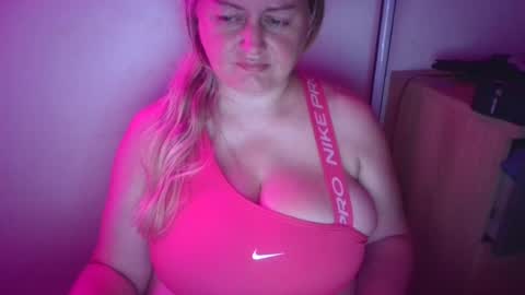 Snapshot of pornbusty chatting on 07/09/26, 07:07 MelissOfficial online show from 07/09/26, 07:07