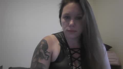 pornbwetkitty online show from 09/24/25, 09:29