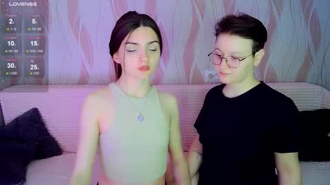 Ana and Tati online show from 10/30/25, 08:31