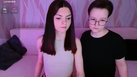 Ana and Tati online show from 12/22/25, 10:29