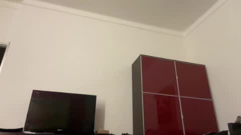 porntoyndr2 online show from 08/05/26, 01:30