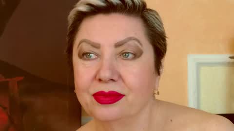 LADY POSH online show from 04/08/26, 08:20