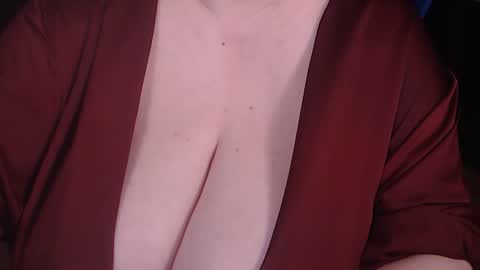 Snapshot of posh_mistress chatting on 09/09/25, 06:29 PoshMistres online show from 09/09/25, 06:29