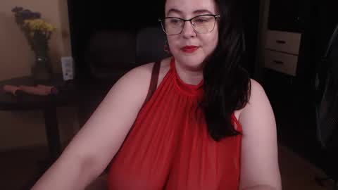 Snapshot of posh_mistress chatting on 09/17/25, 10:44 PoshMistres online show from 09/17/25, 10:44