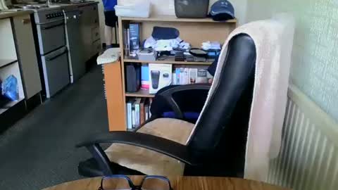 poshman65 online show from 12/22/25, 12:24