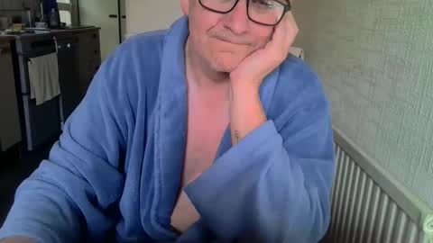 poshman65 online show from 04/09/26, 08:53