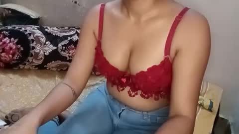 poulomi online show from 04/01/26, 02:58