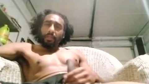 Snapshot of poundgame0710 chatting on 10/06/25, 06:44 PipeLayerPlayer007 online show from 10/06/25, 06:44