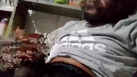 Snapshot of poundgame0710 chatting on 10/10/25, 04:00 PipeLayerPlayer007 online show from 10/10/25, 04:00