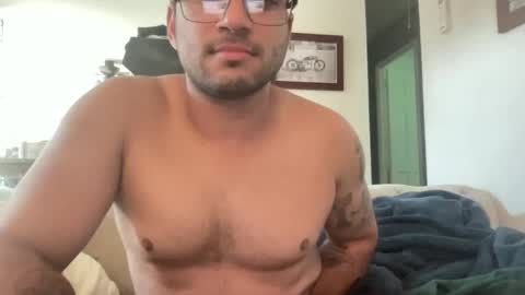 Snapshot of poundsalot69 chatting on 09/15/25, 05:24 poundsalot69 online show from 09/15/25, 05:24