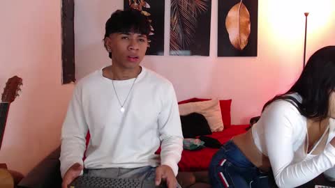 ALEX Y ALEXA online show from 12/24/24, 02:10