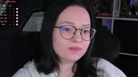 Snapshot of power_robynn chatting on 11/04/25, 05:34 Robyn online show from 11/04/25, 05:34