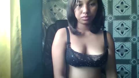 Snapshot of power_sexy chatting on 03/04/26, 04:51 LARISSAH online show from 03/04/26, 04:51