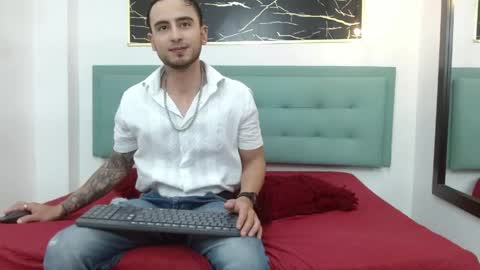   online show from 05/03/26, 03:45