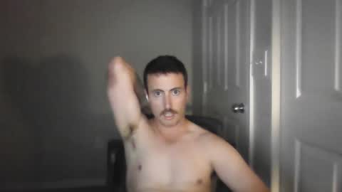 Snapshot of pphoto_95 chatting on 11/24/25, 05:40 Redd online show from 11/24/25, 05:40