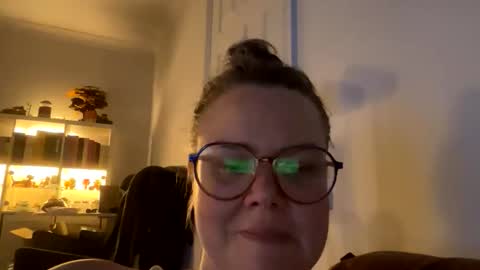 ppriestess online show from 05/23/26, 10:25