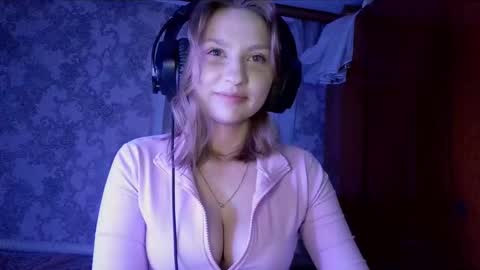 Snapshot of pr_in_cess_ chatting on 10/03/25, 10:40 pr_in_cess_ online show from 10/03/25, 10:40