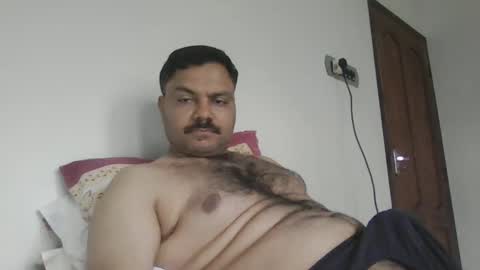 pradeep99107849 online show from 09/22/25, 05:09