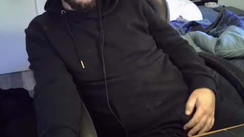 Snapshot of pralg chatting on 10/12/25, 02:49 pralg online show from 10/12/25, 02:49