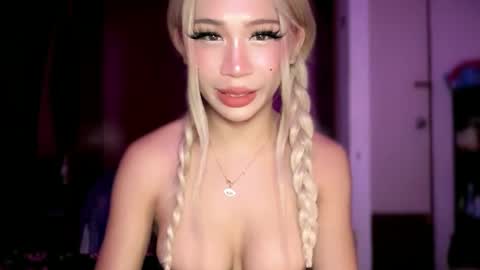 GODDESS PRECIOUS online show from 03/15/26, 10:43