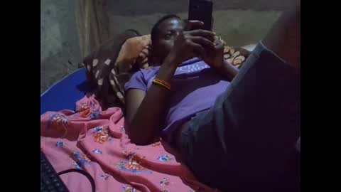 precious_nesh online show from 06/09/26, 10:27