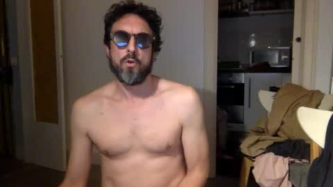 Snapshot of precum3d chatting on 10/27/25, 10:36 PRECUM online show from 10/27/25, 10:36