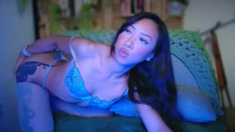 Snapshot of preeminentjess chatting on 10/30/25, 01:07 PreeminentJess online show from 10/30/25, 01:07